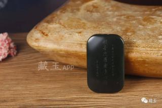 油性好才是真的好,和田玉里那些最顶级的油疙瘩料!